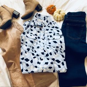 XS Ann Taylor Loft Button Up Professional Blouse